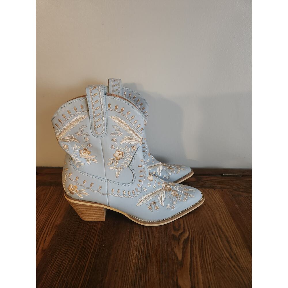 Mi.iM Dolly Floral Embroidered Heel Boots-Blue Sz 8